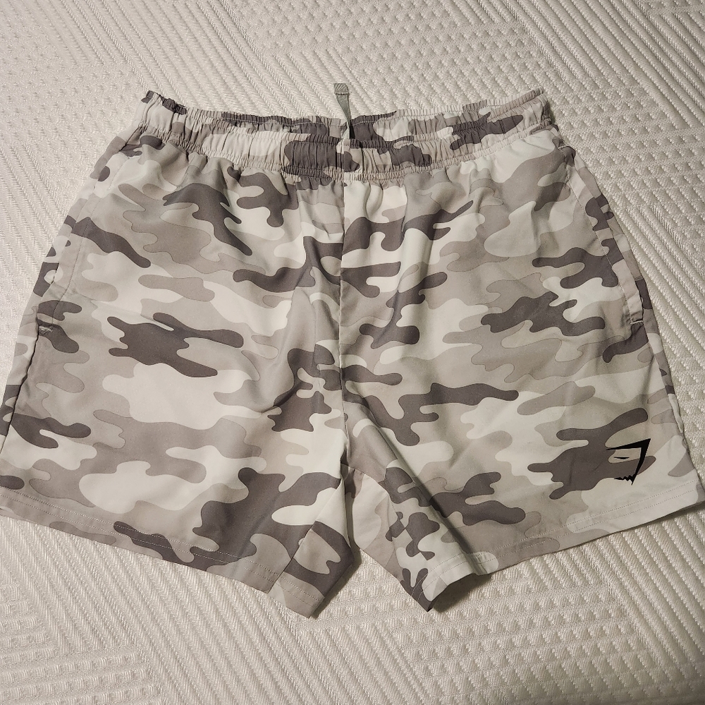 Gymshark medium shorts